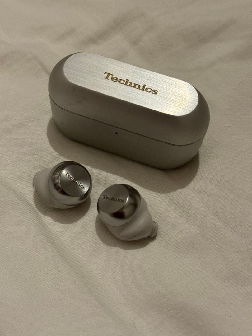 Technics EAH-AZ100 シルバー　ジャンク