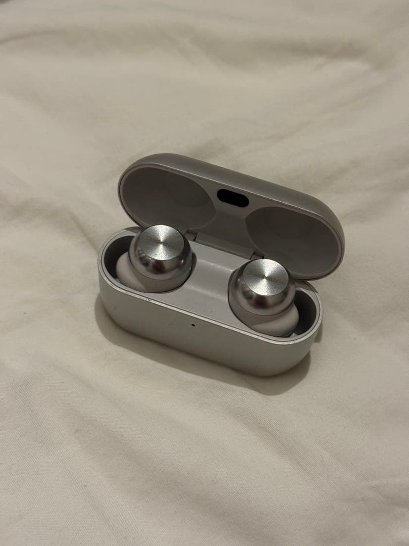 Technics EAH-AZ100 シルバー　ジャンク