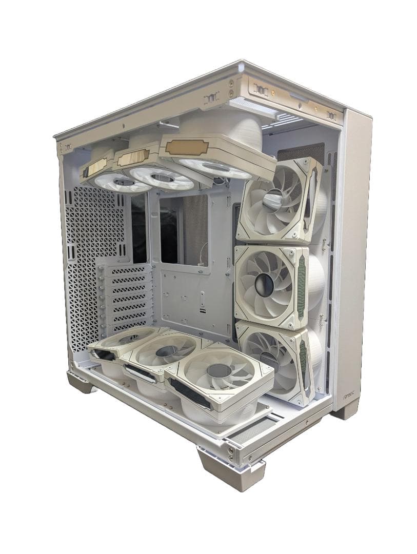 パソコンケース　Constellation C8 White（ファン10個付）