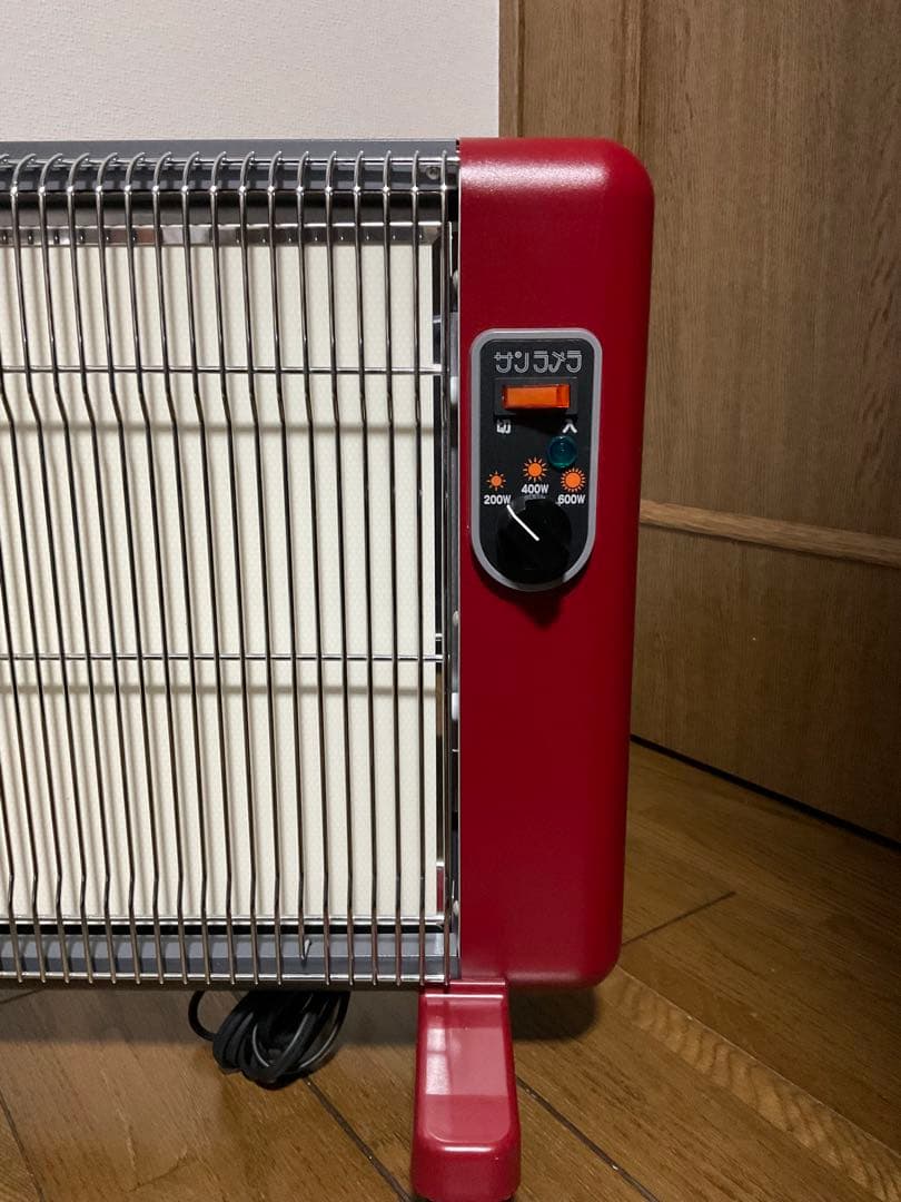 【美品】人気のサンラメラ600w型 ニューセラミックヒーター 日本製