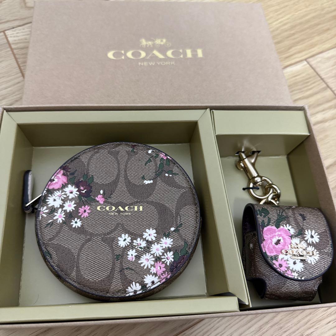 COACH ケース 小銭入れ シグネチャー 丸型　iPodケース　セット