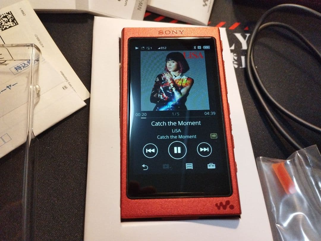 ウォークマン　ソードアート・オンライン 　アスナコラボモデル