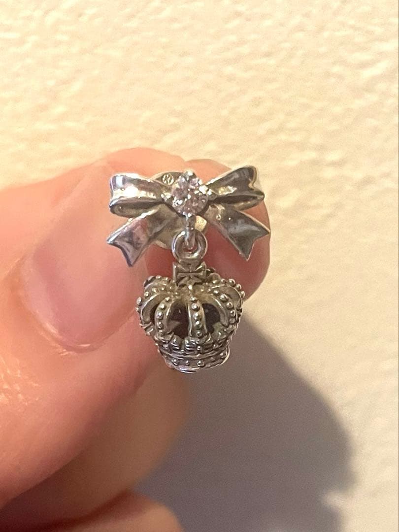 ジャスティンデイビス　クラウン　ピアス