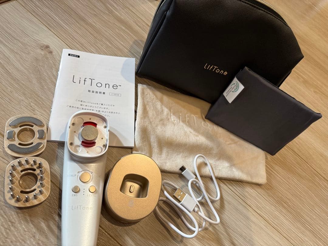 【即購入OK 】　【期間限定さらに値下げ】　美顔器　リフトーン