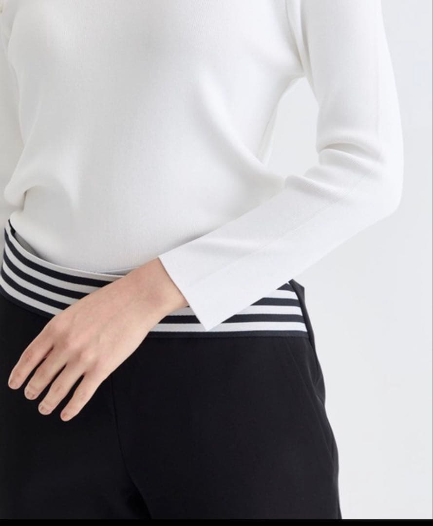 み*ー様 【新品】BORDERS at BALCONY パールオフショルダートッ