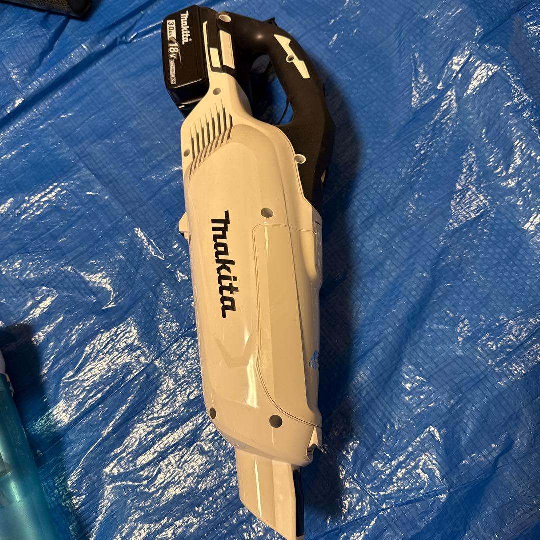 マキタ コードレス掃除機CL282 18Vバッテリ付 CL282FDFCW