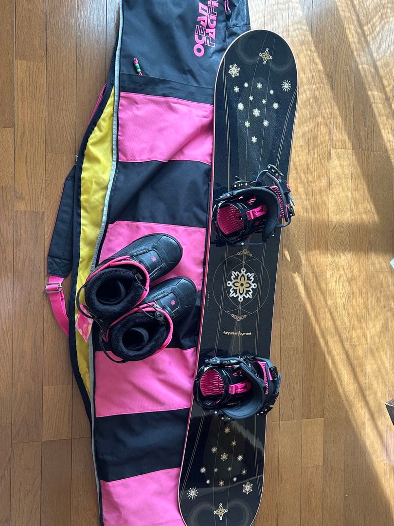 女性用スノボー板&スノーボードブーツ US 6.5 3点セット