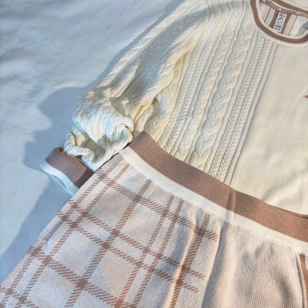 専用様…新品adidasゴルフ　クラシックスタイルのセットアップ