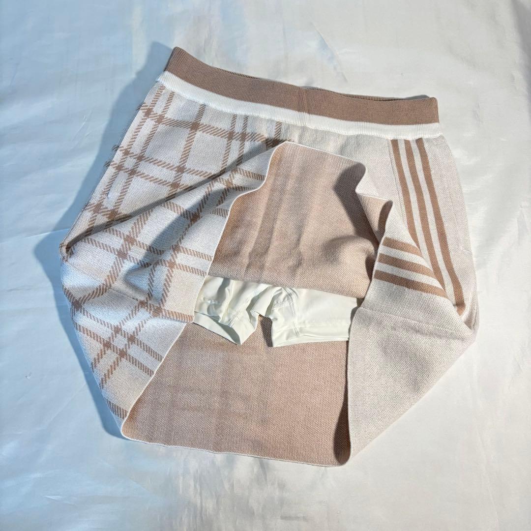 専用様…新品adidasゴルフ　クラシックスタイルのセットアップ