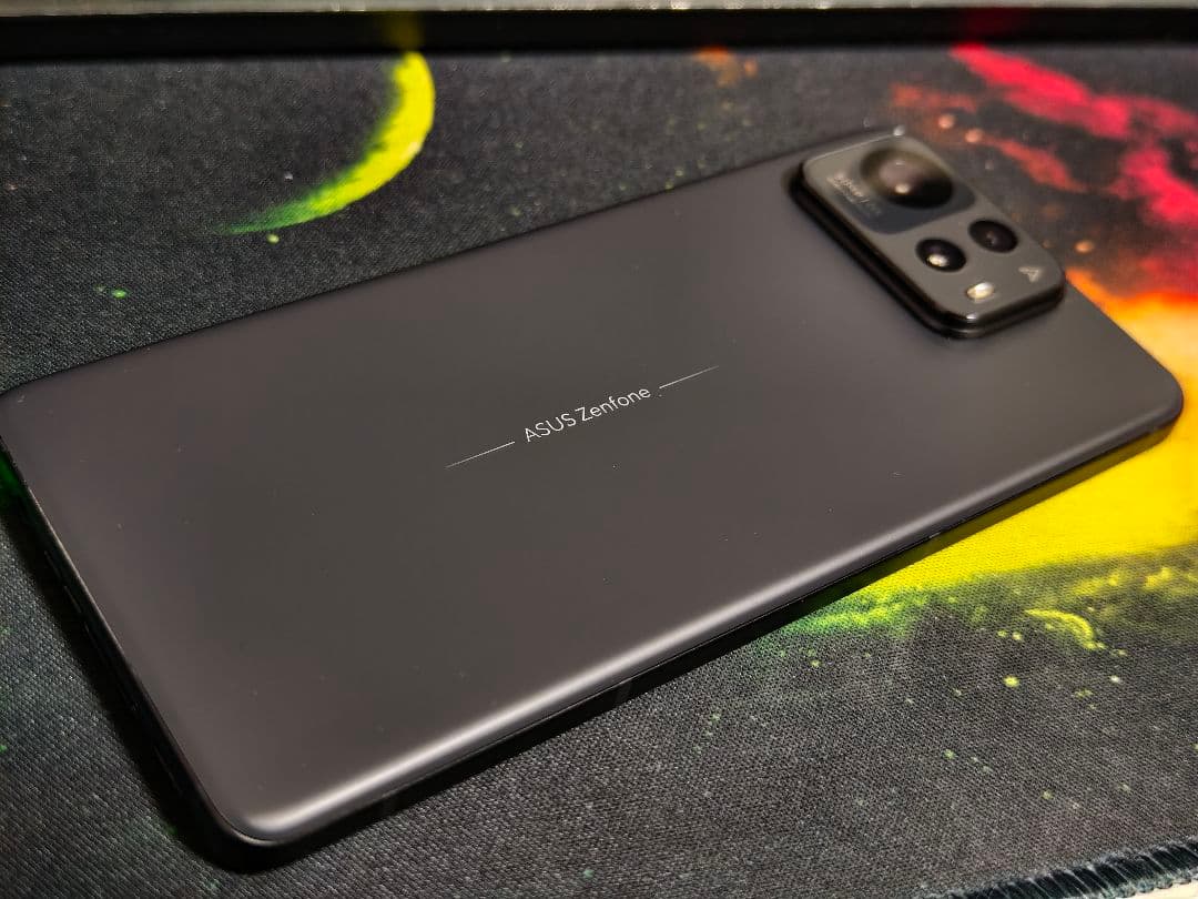 ASUS Zenfone 12Ultra 16/512 エボニーブラック