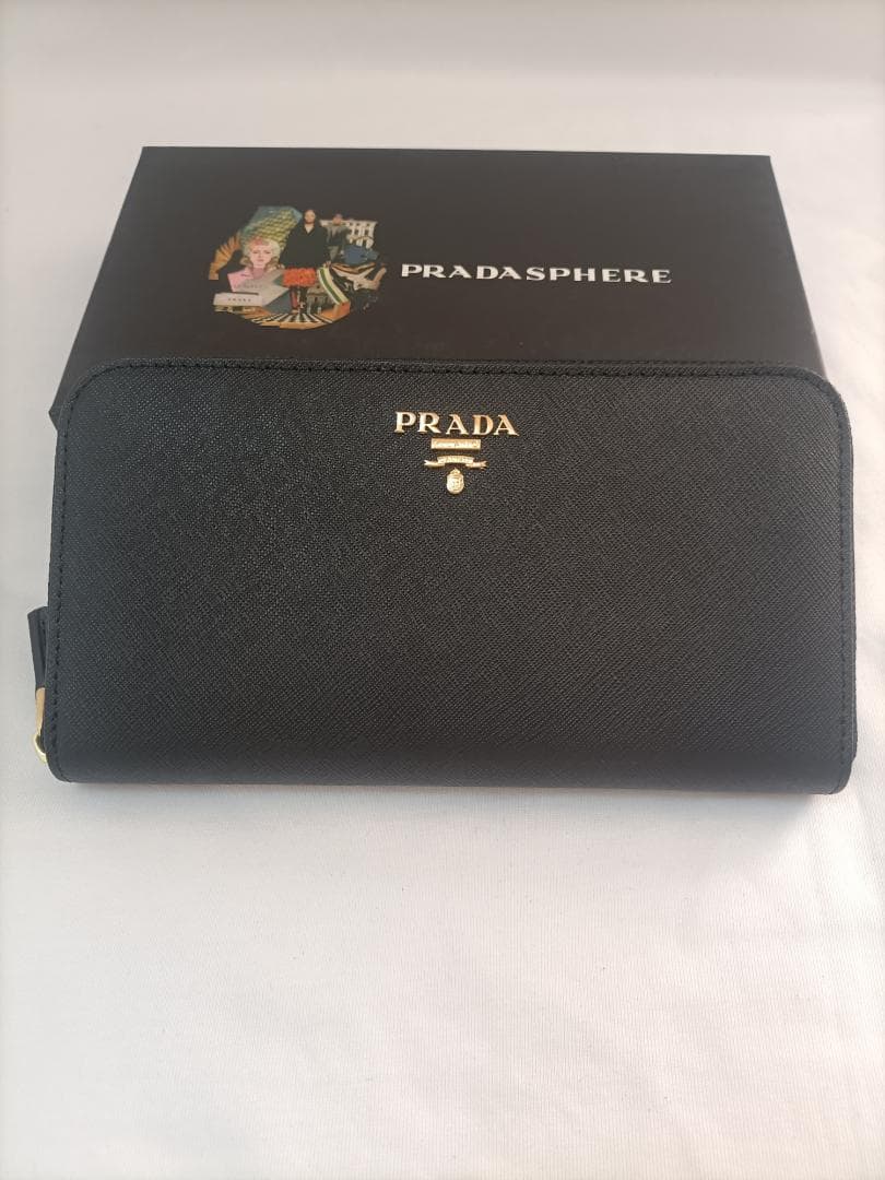 ブラック✿男女兼用☆プラダ 長財布 prada ファスナー メンズさいふ 黒