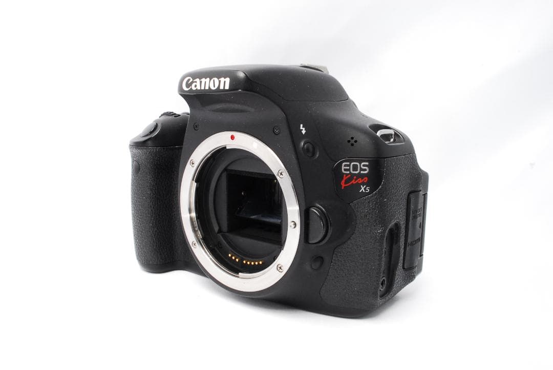 Canon EOS Kiss X5 デジタル一眼レフ♡付属品付きですぐ使える♡