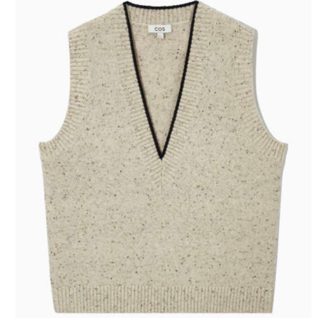 COS コントラストVネックウールベスト