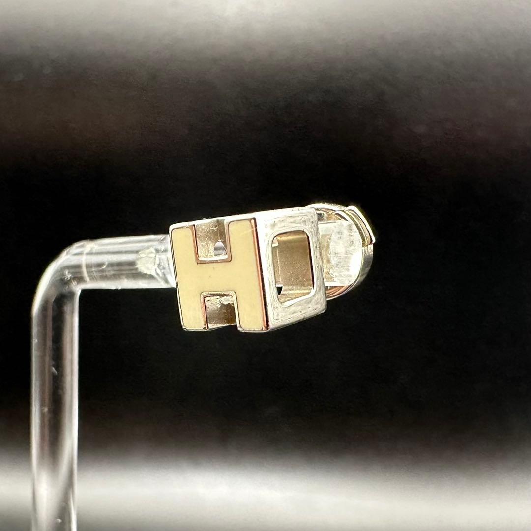 極美品✨　エルメス　ピアス　カージュドアッシュ　ホワイト　056