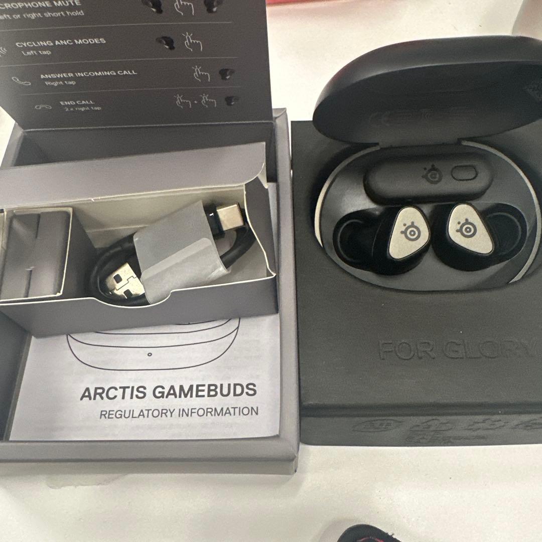 SteelSeries Arctis GameBuds ゲーミングイヤフォン