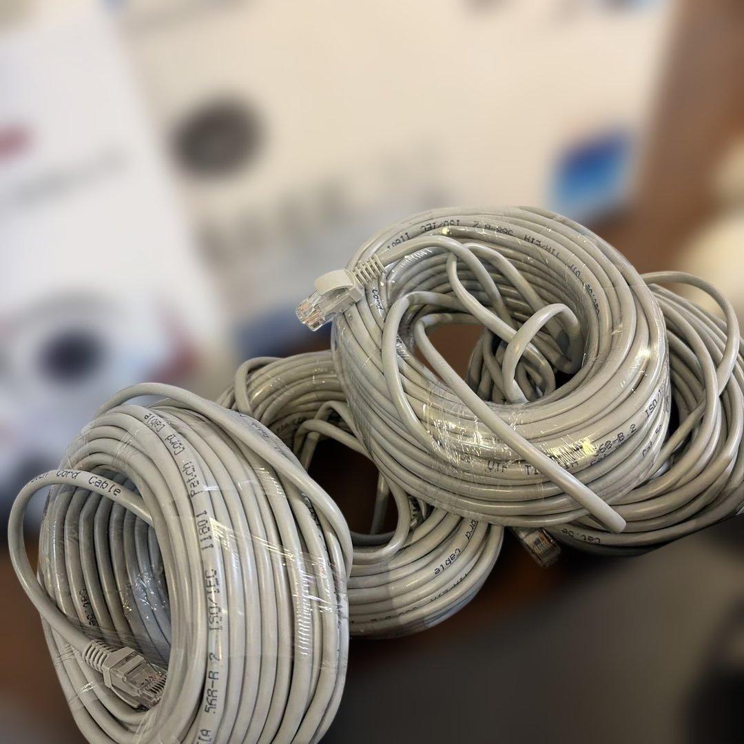 防犯カメラ4台　500万画素　2TBHDD 12/15までお値下げ中‼️