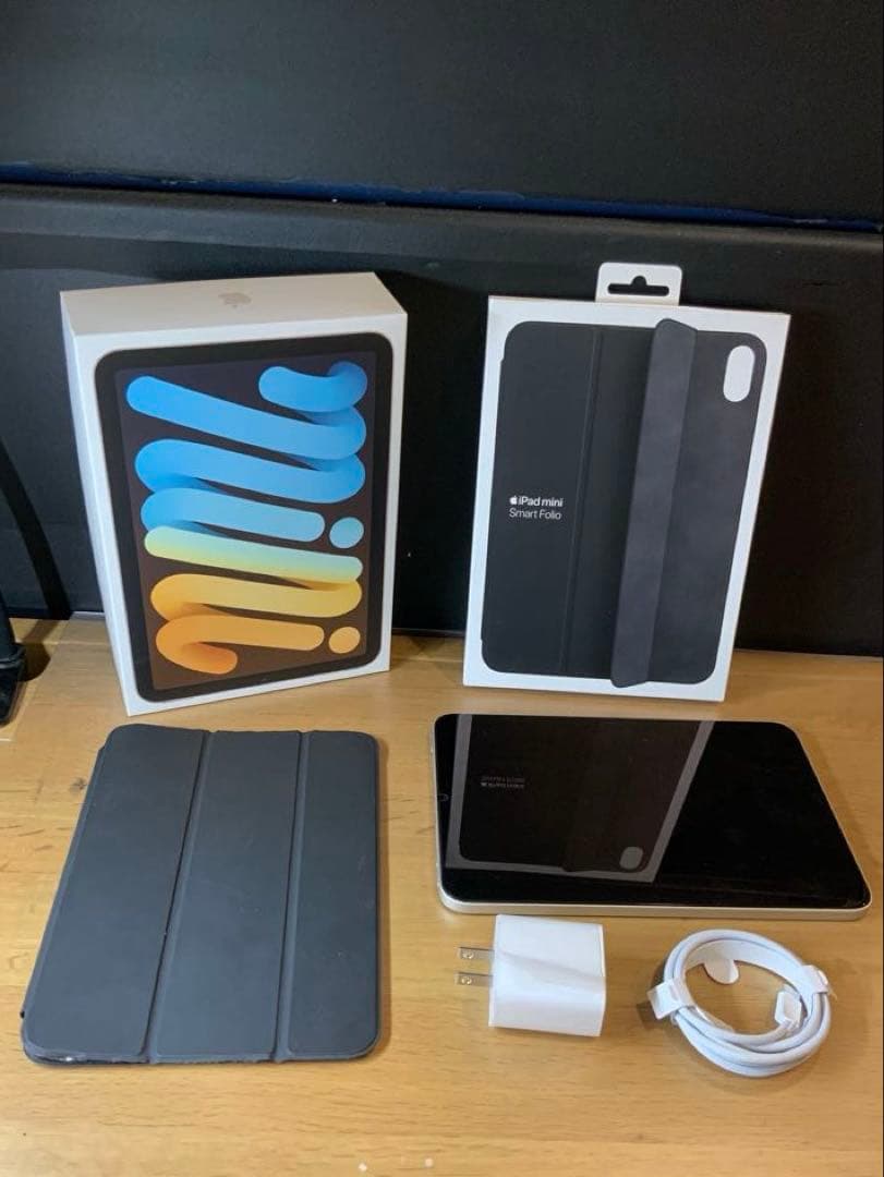 iPad mini (第6世代) 256GB 純正ケース、充電器、ケーブル付き