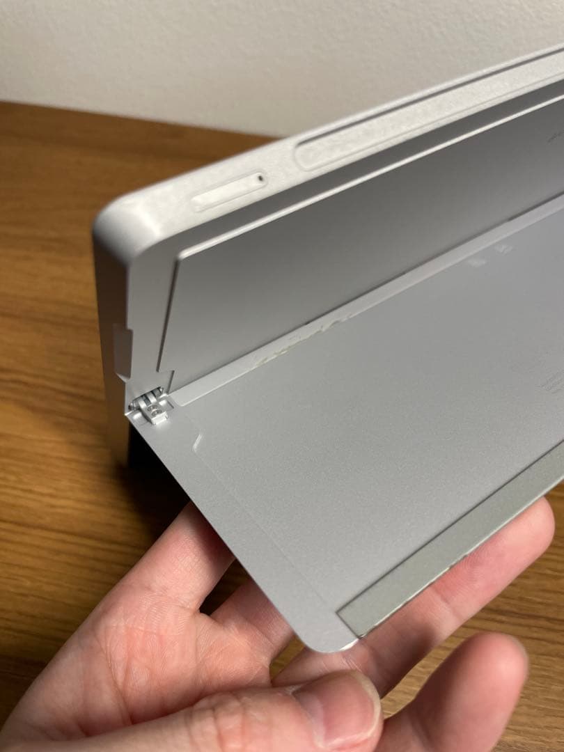 【箱付・美品】人気タブレットPC Microsoft Surface 3