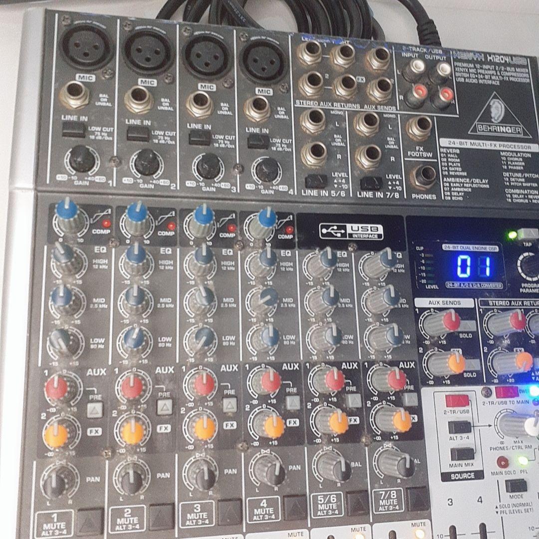 Behringer XENYX X1204USB アナログミキサー動作品