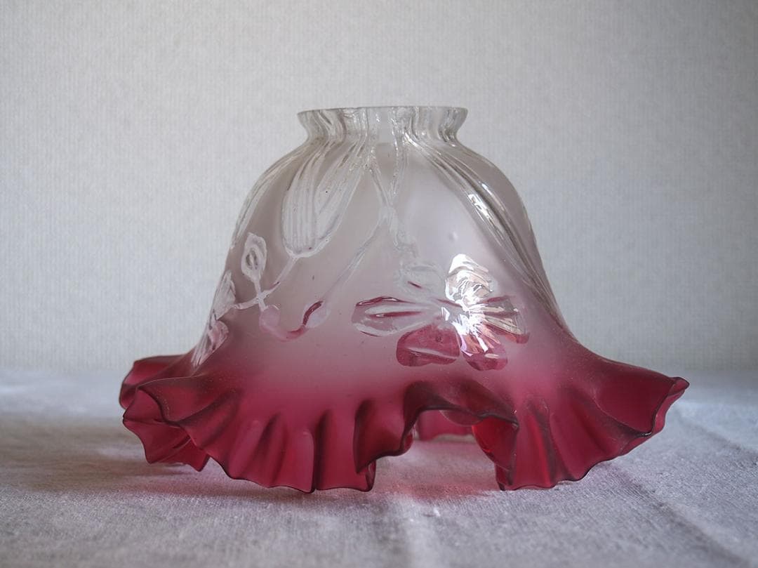 磨りガラス 植物柄 ピンク フリル ランプシェード アールヌーヴォー/K225