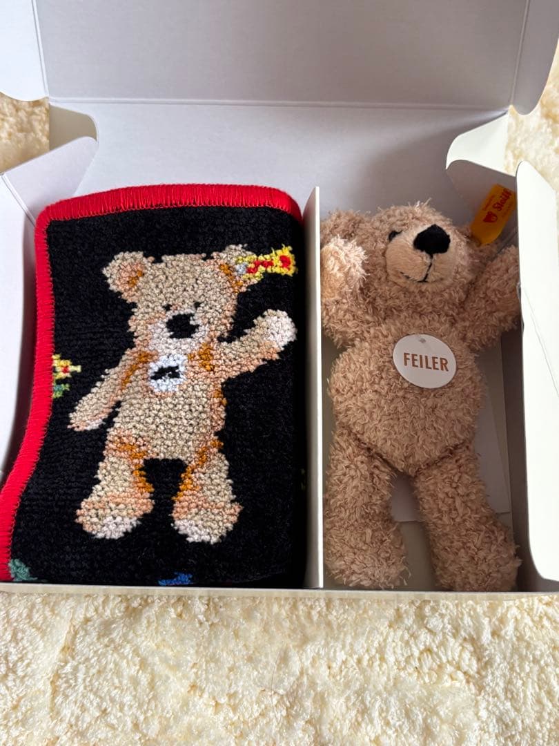 FEILER フェイラー　シュタイフテディベアーズアンドハイジセット　新品