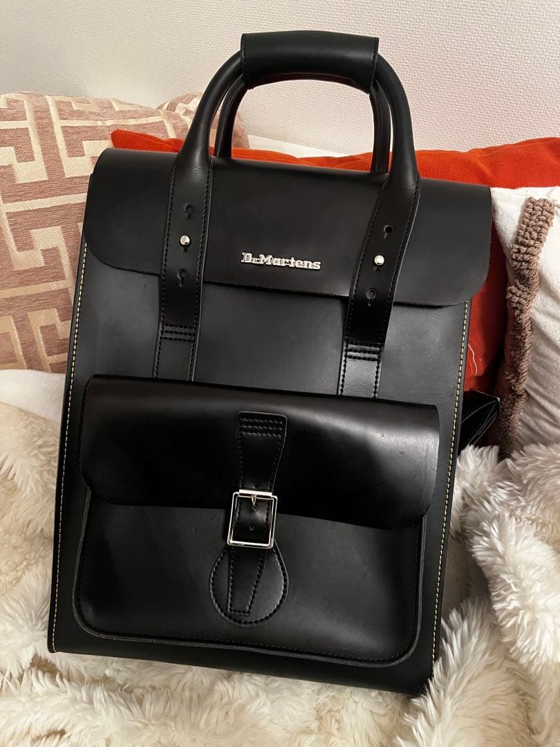 本日2,000円off❗️Dr. Martens ブラック ビジネスバッグ