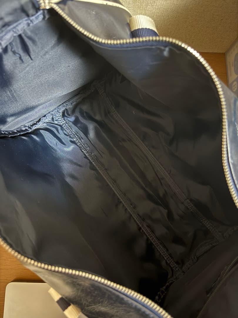 FRED PERRY ボストンバッグ アイボリー ネイビー