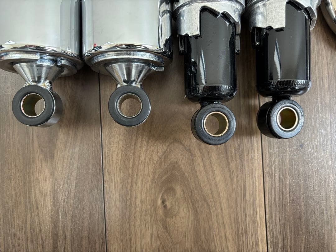 カワサキ　W400 サスペンション