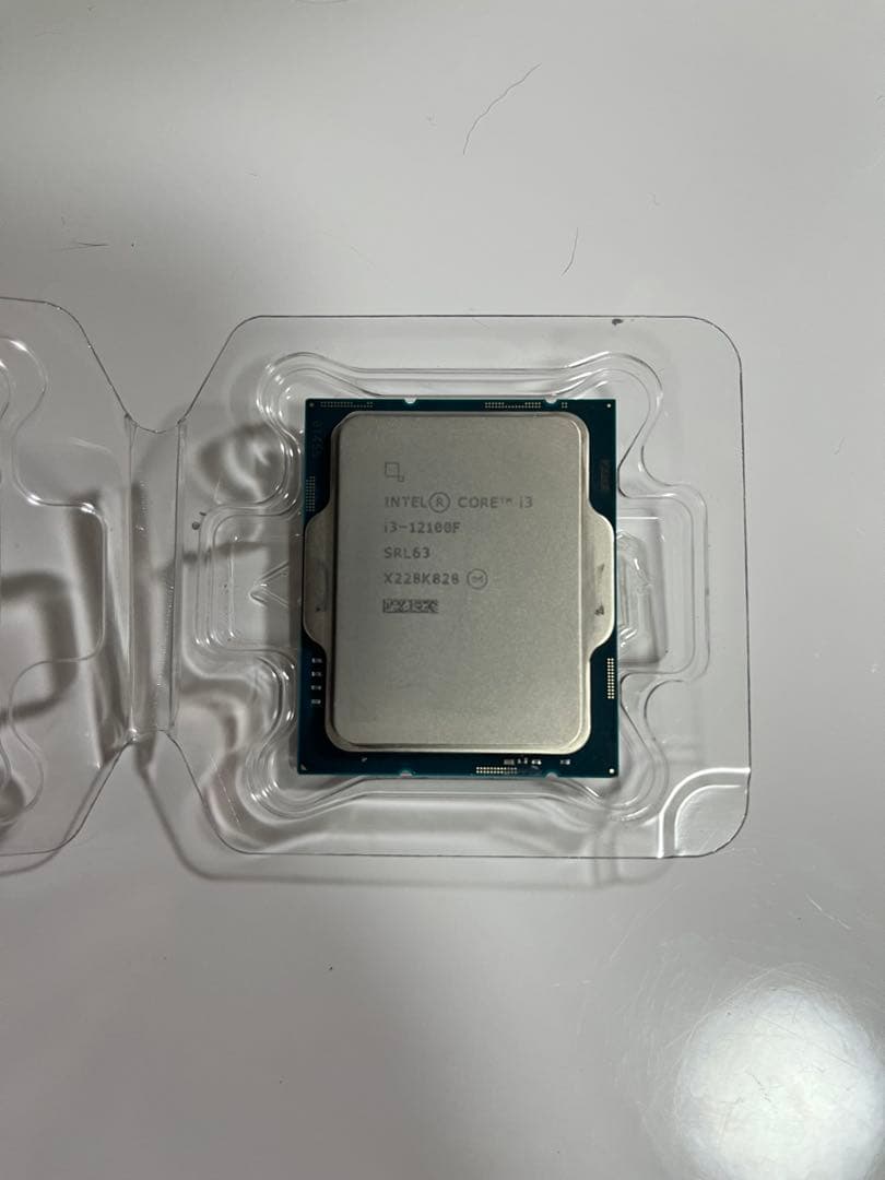 新グラデスト　Intel Core i3-12100F LGA1700