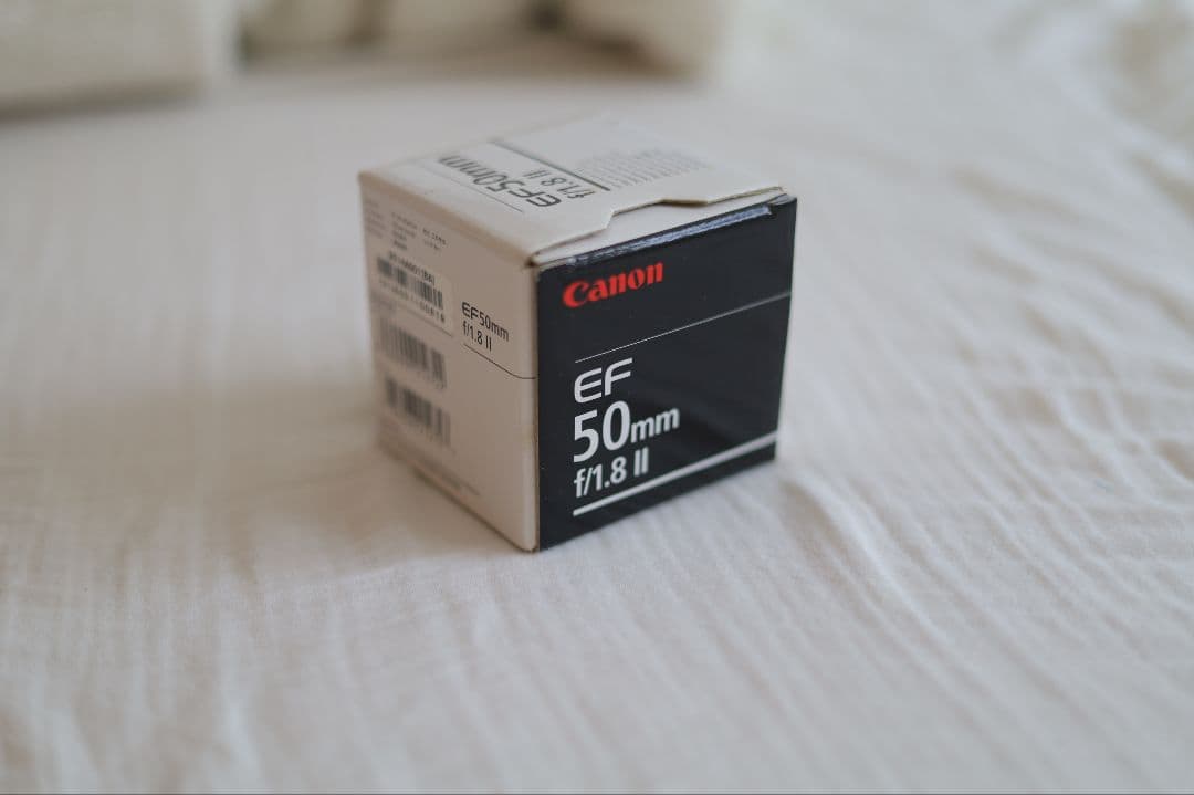 Canon EF 50mm f/1.8 II レンズ
