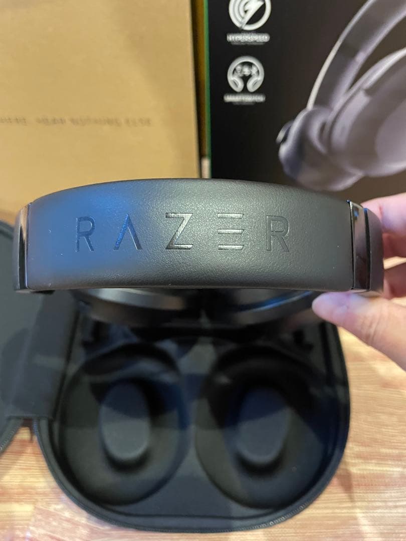 RAZER Barracuda Pro　RZ04-03780100-R3M1