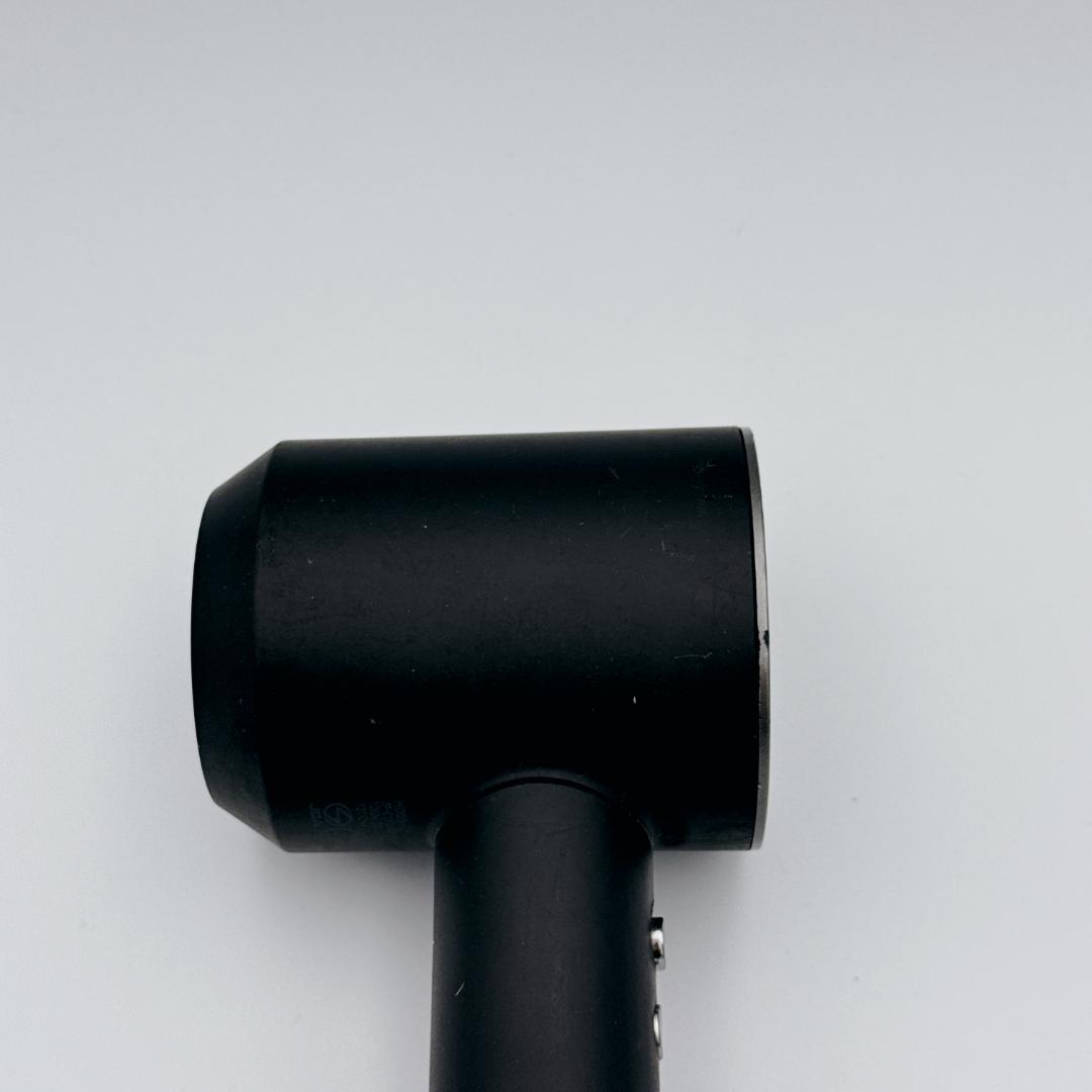概ね美品✨dyson Supersonic Ionic ヘアドライヤー HD03