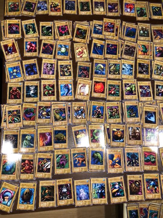 【ほぼ美品】遊戯王カード　様々なノーマルカード　初期
