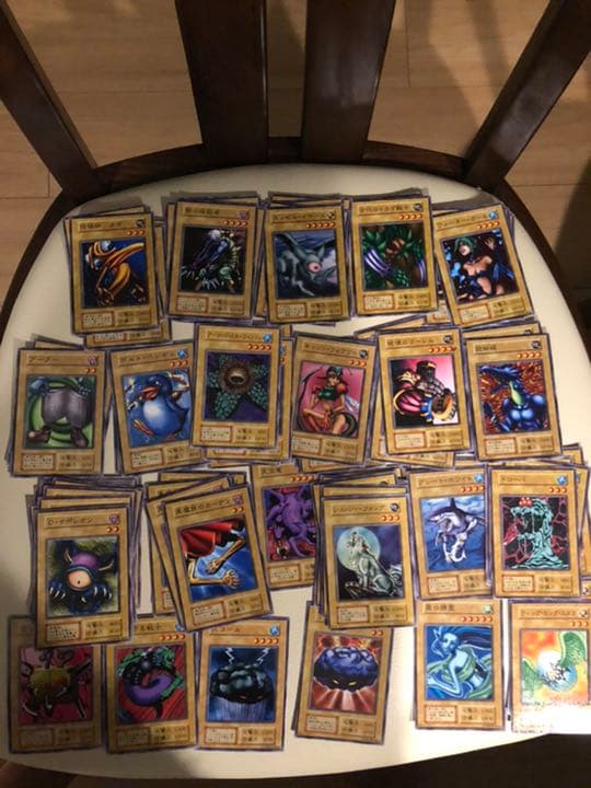 【ほぼ美品】遊戯王カード　様々なノーマルカード　初期