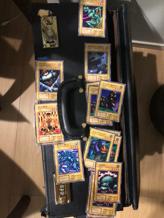 【ほぼ美品】遊戯王カード　様々なノーマルカード　初期