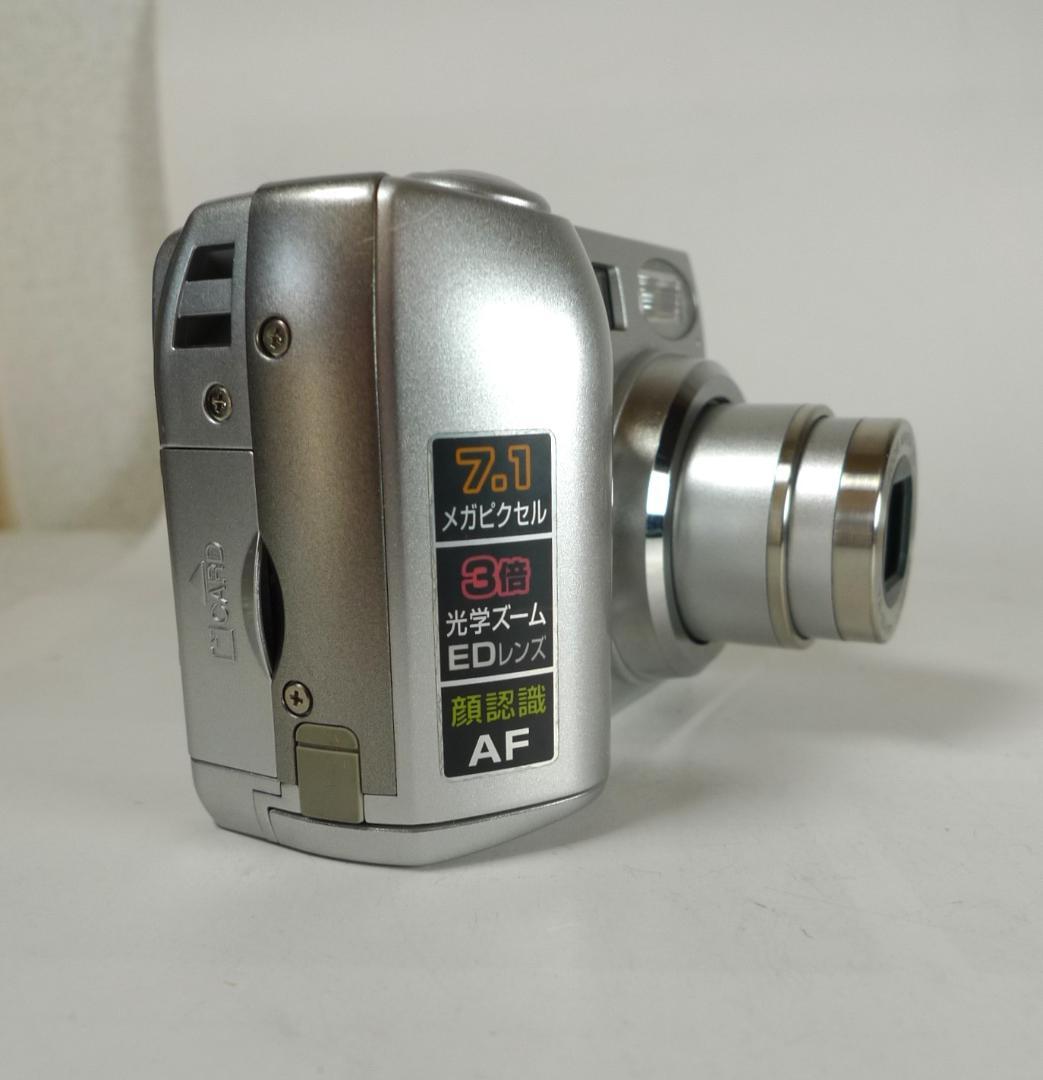 美品★単三電池で動く★Nikon COOLPIX 7600 シルバー 動作確認済