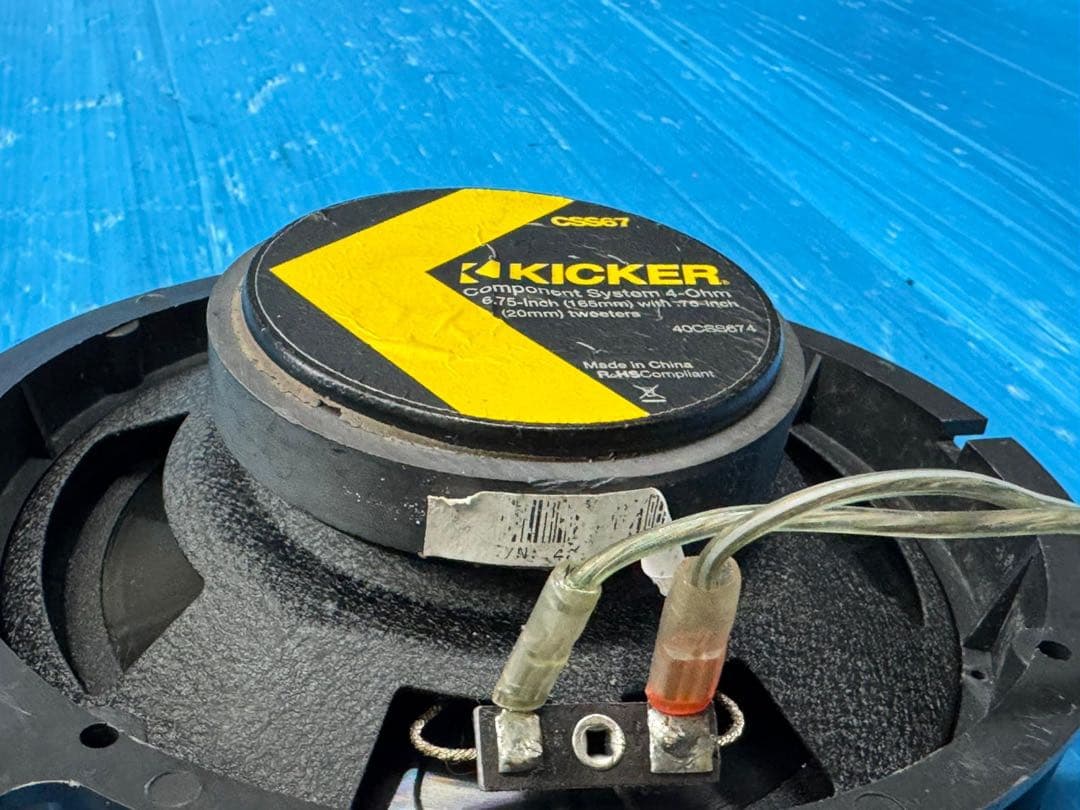 KICKER スピーカー　CSS67 セット