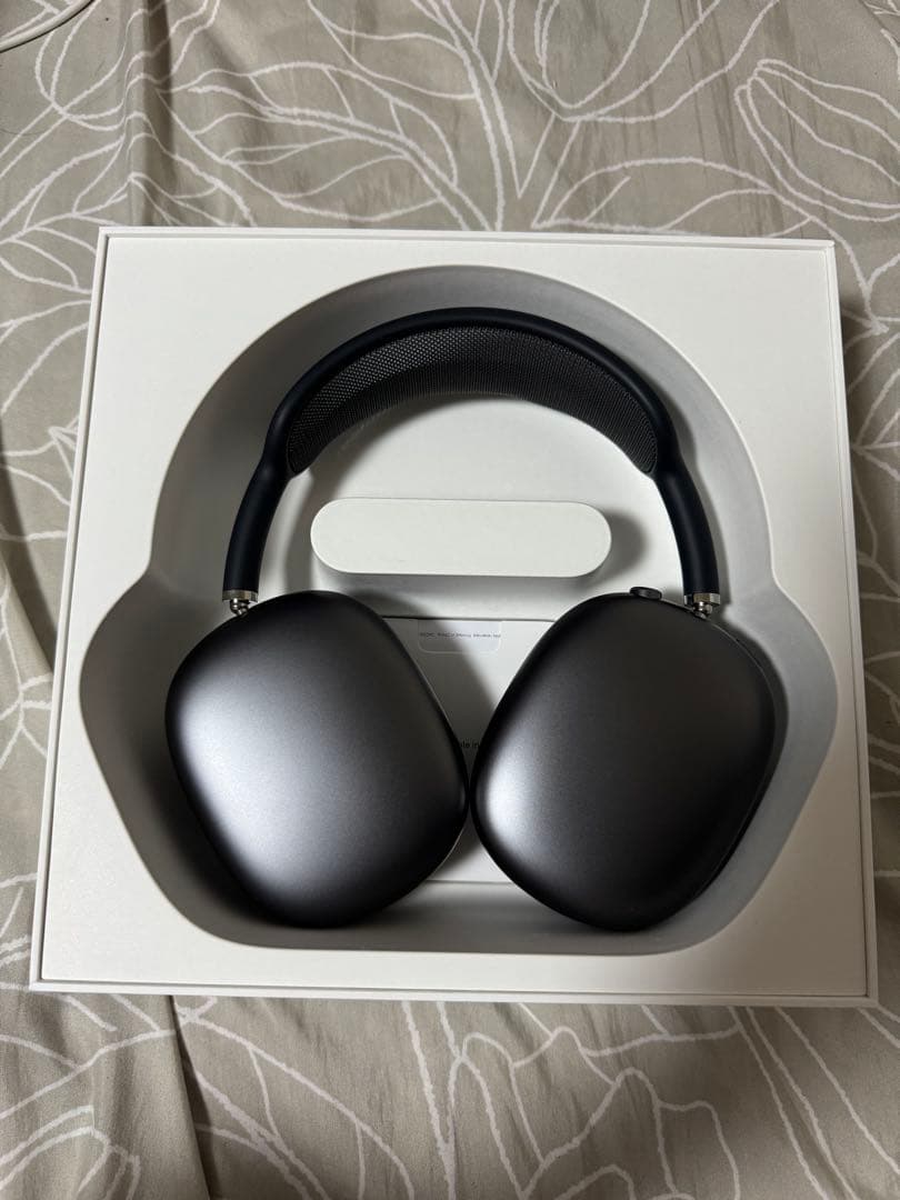 Apple AirPods max エアポッツマックスス ペースグレー