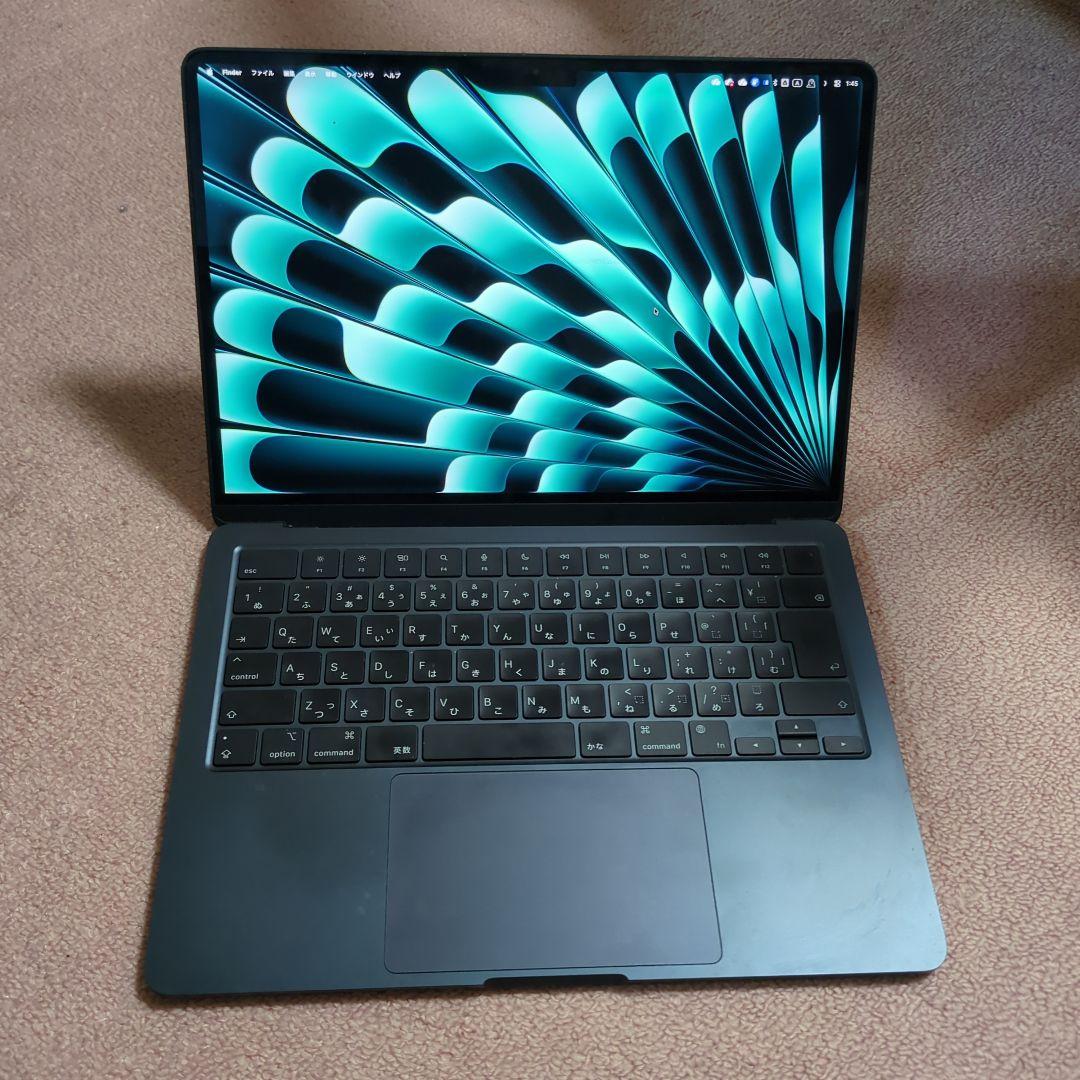 MacBook本体 Macbook Air M2 16GB 256GB