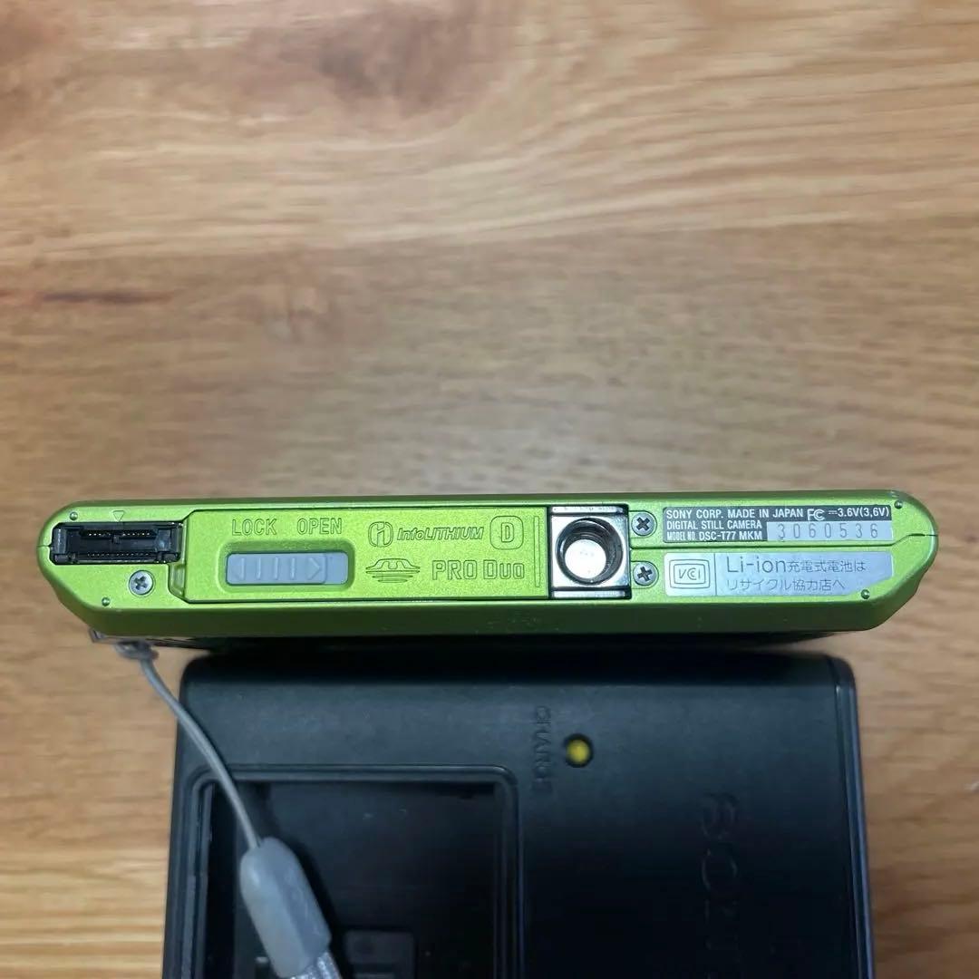 SONY Cyber-shot DSC-T77（グリーン）