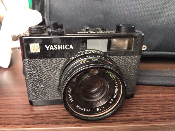 古いカメラです。