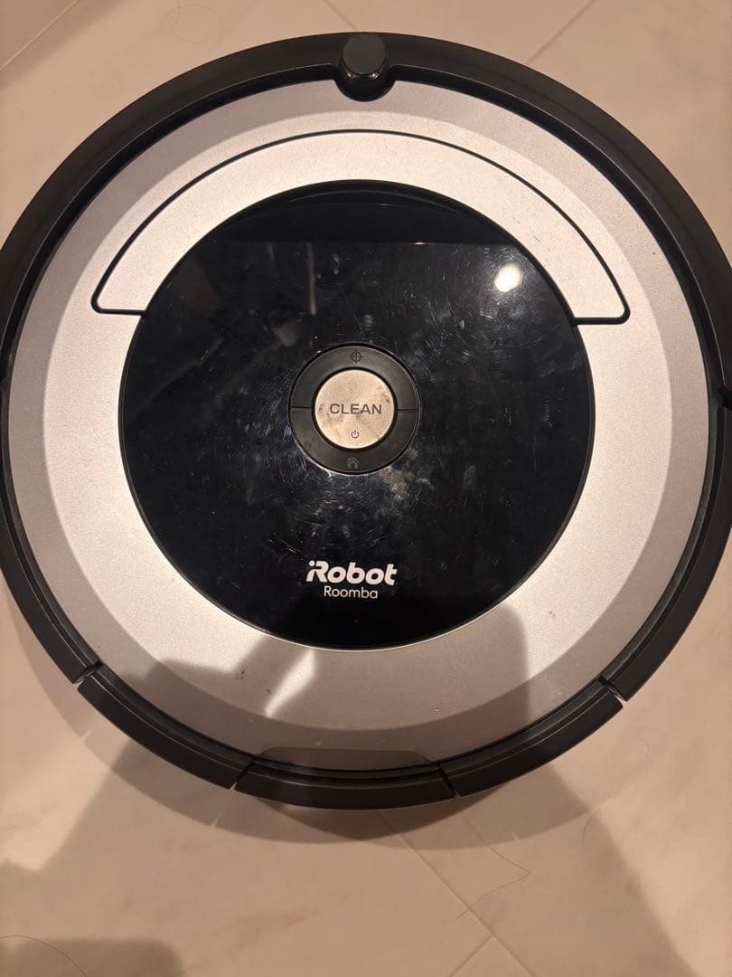 【売り切り価格】iRobot Roomba ロボット掃除機本体　ルンバ690