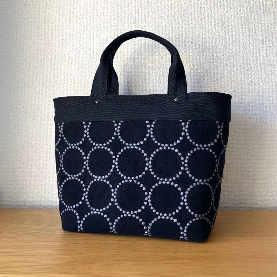 トートバッグ　dopタンバリン ブラック(刺繍グレー)