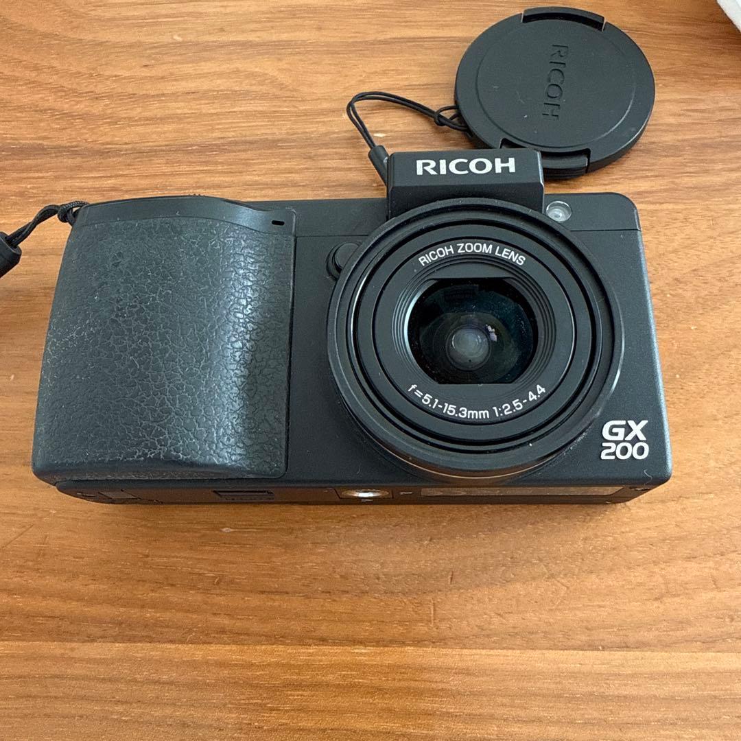 RICOH GX200 デジタルカメラ 本体