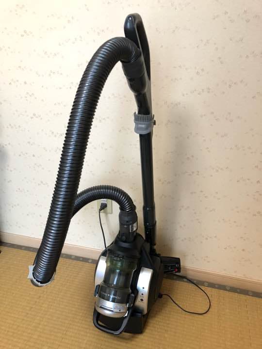 三*男様 Panasonic コードレス サイクロン掃除機 MC-BR30G-S