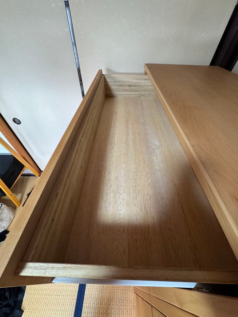 タンス　チェスト　木製