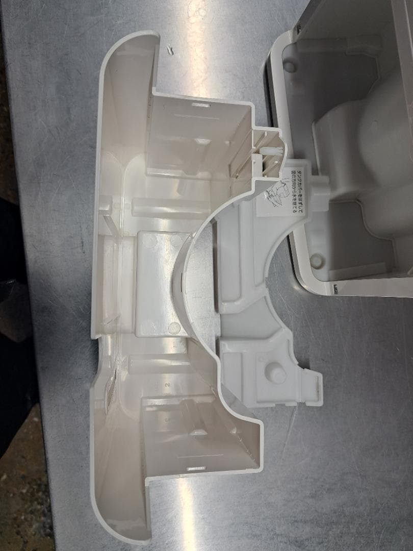 IRIS OHYAMA コンプレッサー式除湿機