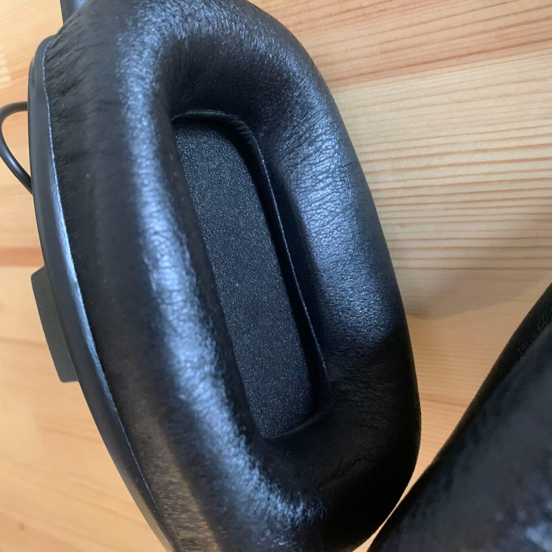 beyerdynamic DT150 250Ω ヘッドフォン 収納袋付き