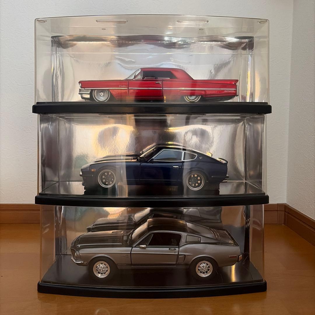 ポ*ー様 ミニカーセット キャデラック フェレディZ シェルビー 1/18