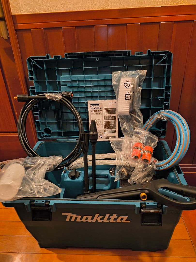 ✨新品✨マキタ✨ makita 充電式 高圧洗浄機✨MHW080D✨便利